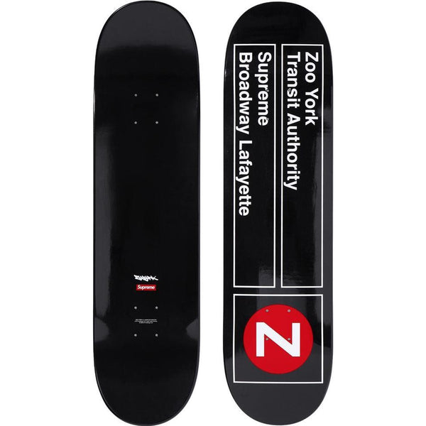 Supreme ニューヨーク・ヤンキースデッキ Supreme®/New York Yankees™ Airbrush Skateboard - Supreme